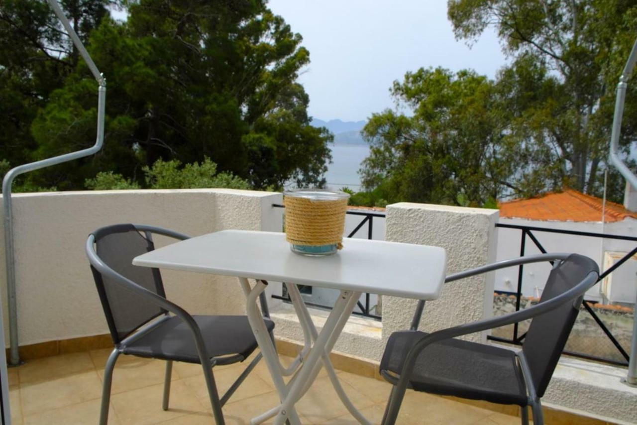 Apartment With Sea View And Balcony 60M From Beach Aegina 外观 照片