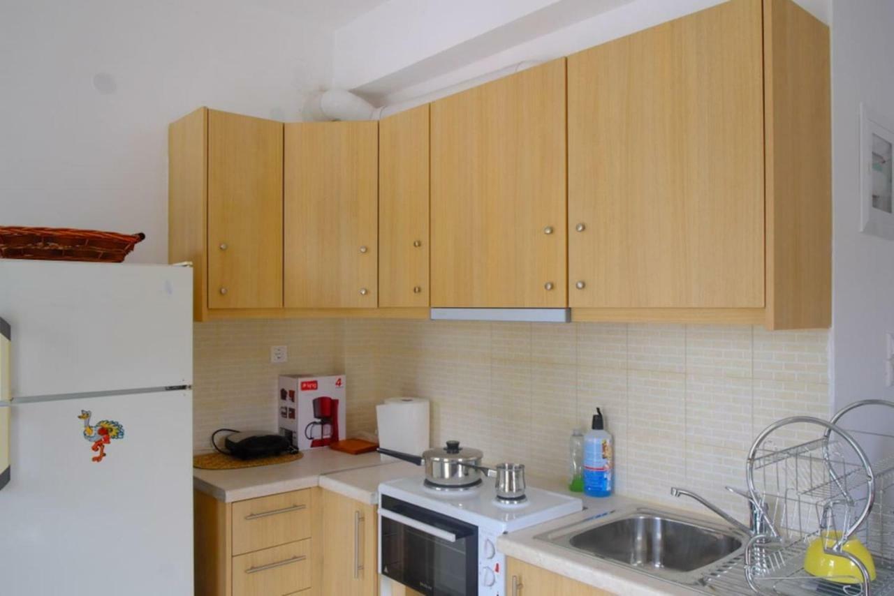 Apartment With Sea View And Balcony 60M From Beach Aegina 外观 照片