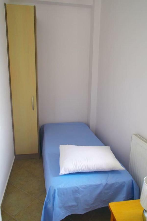 Apartment With Sea View And Balcony 60M From Beach Aegina 外观 照片